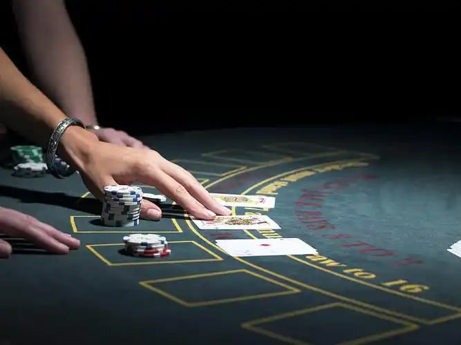 Giao diện cá cược bóng đá thể thao trên nền tảng 1686s rực rỡ neon